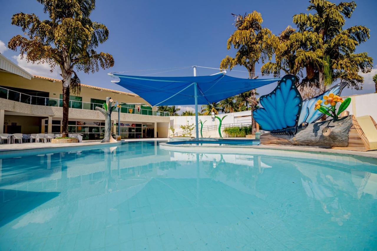 Diroma Resort Com Um Dia No Acqua Park Caldas Novas Kültér fotó