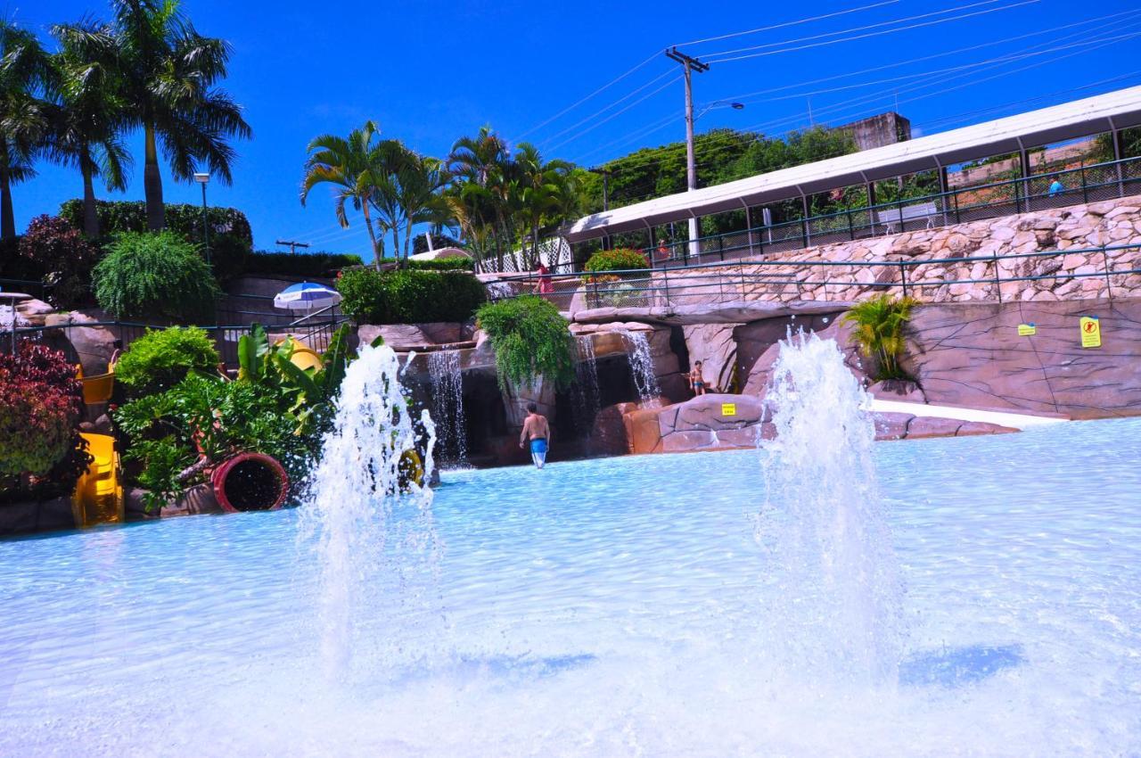 Diroma Resort Com Um Dia No Acqua Park Caldas Novas Kültér fotó